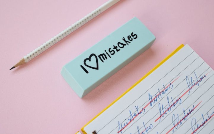 découvrez les erreurs courantes à éviter dans divers domaines de la vie quotidienne. apprenez comment reconnaître et corriger ces faux pas pour améliorer votre efficacité et votre réussite.