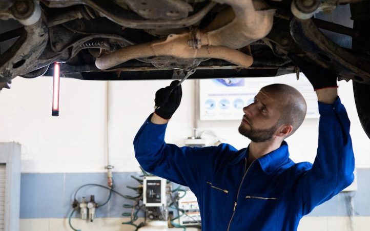 découvrez les dernières innovations en matière de technologie automobile, allant des systèmes avancés d'assistance à la conduite aux véhicules électriques et autonomes. plongez dans l'univers passionnant des transports de demain et améliorez votre connaissance des tendances qui façonneront l'industrie automobile.