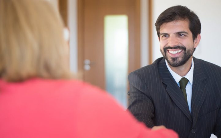 découvrez nos astuces et conseils pour réussir votre entretien d'embauche et maximiser vos chances de décrocher le poste de vos rêves.