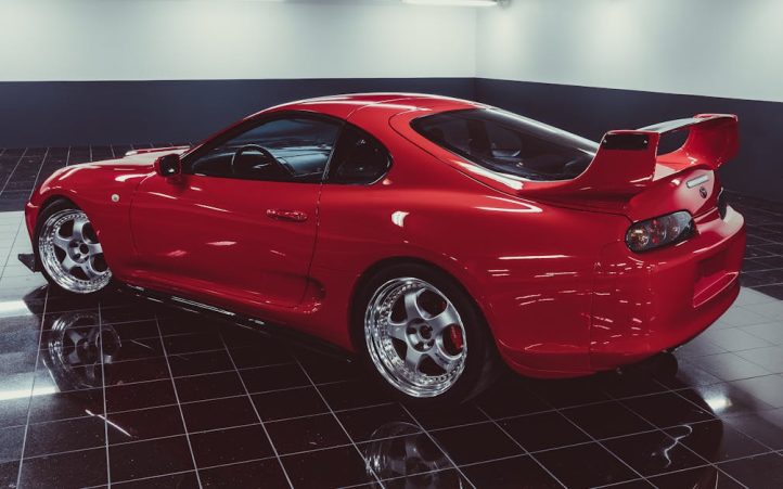 découvrez les voitures de sport iconiques qui ont marqué l'histoire de l'automobile. de la puissance à l'élégance, explorez les modèles légendaires qui fascinent les passionnés et les collectionneurs du monde entier.